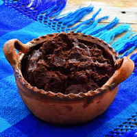 Pastas de mole poblano 
